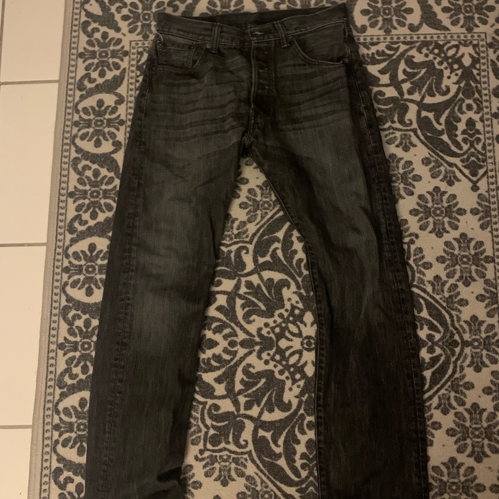 Black Levi Jeans